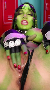 Breed the Lovesick Monstar Stepmommy! Space Jam Cosplay