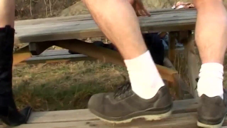 Real Home Made: Jeux de perversion d'un vrai couple dans le parc - amateur...