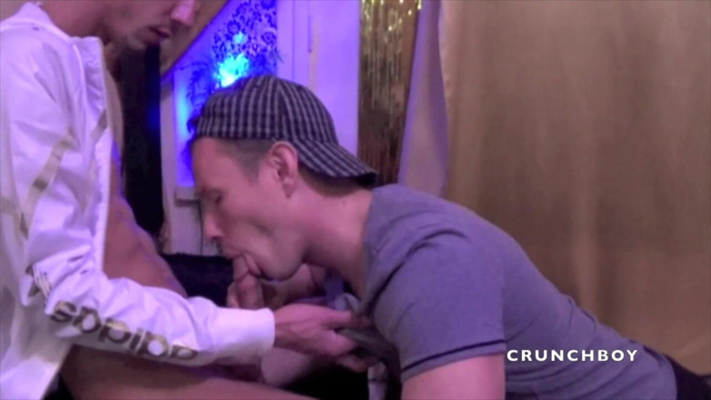 STRAIGHT BOY CURIOUS: Spaß mit 2 sexy heterosexuellen jungs, neugierig