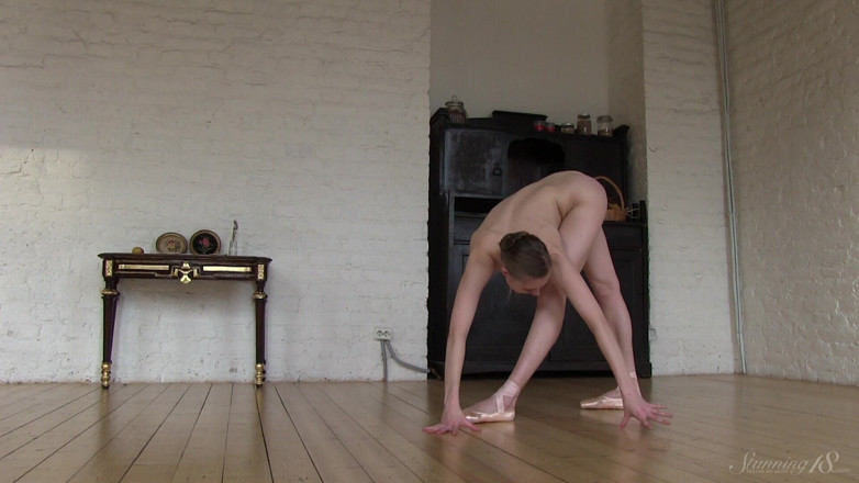 Stunning18: Робочі дні балерини