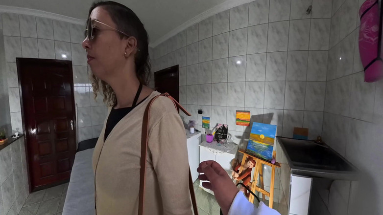 Gabi SweetCouplesStories: Den lilla blind gick till gynekologen och hade orgasmer i...