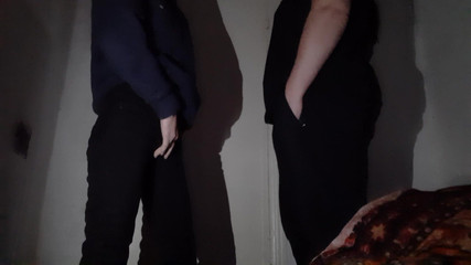 Lesbian-illusion: 在我操她之前，我先看我的女朋友