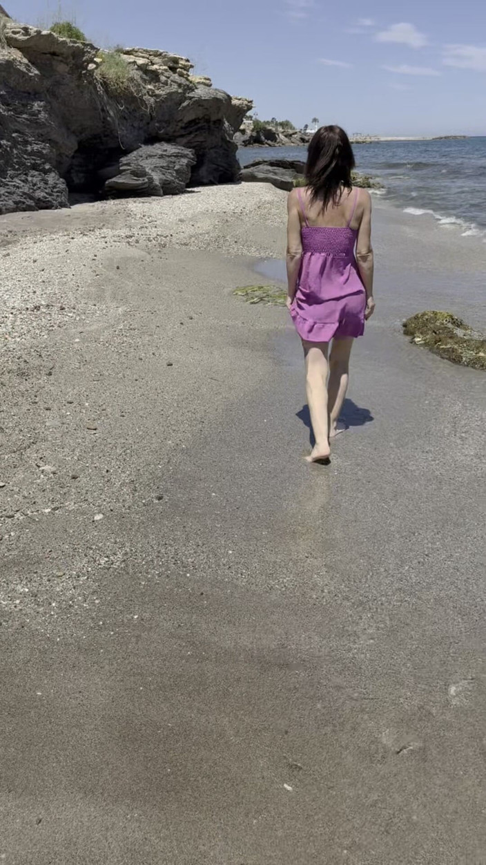 SBG Media: Miga na plaży