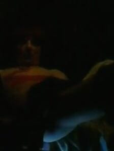 Cinziab-film: Cinziab con un dildo nero sborra nella moretta