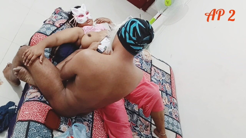 akashprimex790: Sexy prsatá ex přítelkyně žhavý make-up sex se svým přítelem