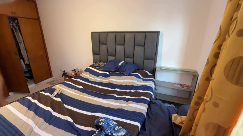 Incognita XXX: Un cuplu tânăr se fute până la orgasm