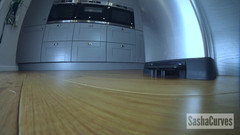 Sasha Curves: Natal gigante: não em casa sozinha