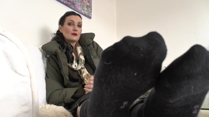 Lady Victoria Valente: あなたの所有者を甘やかす - 短い休憩のPOVで黒い靴下、JOIレディビクトリアヴァレンテ