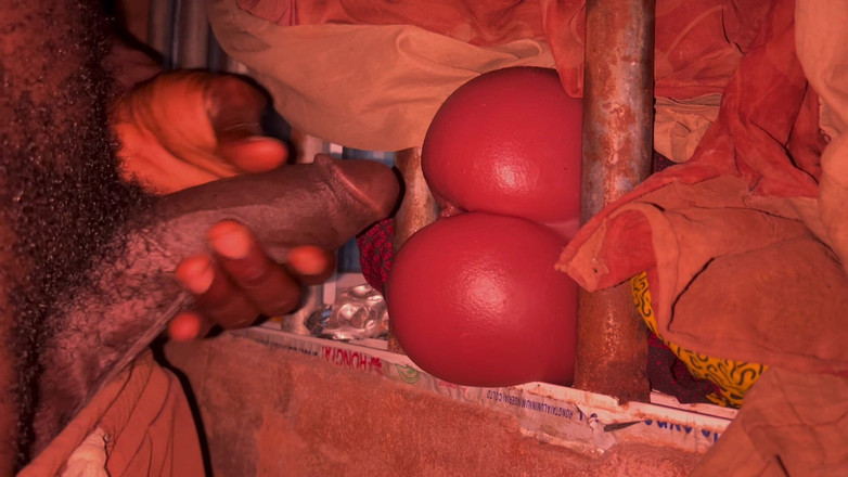 Bangcum8: Pantat bahenol cewek ini dientot habis-habisan sama kontol besar sampai...