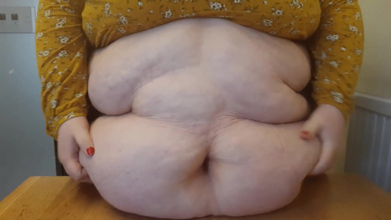 SSBBWLadyBrads: Buikliften en tafel valt met klappen