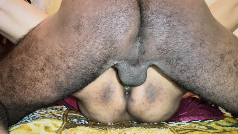 Raja puja: Wstawianie ogórka i wielkiego kutasa razem w cipce mojej przyrodniej...