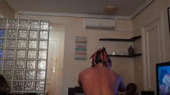 Danaxmuscles: Ich beuge meine muskeln in Öl