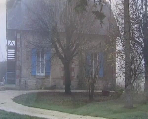 Planete Francaise: Incredibile moglie francese bionda prende un grosso cazzo nel suo...