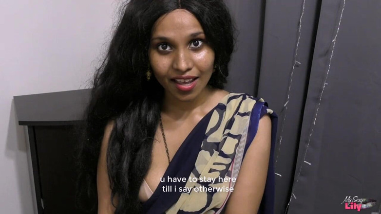 Sexy Lily: Excitată Lily indian bhabhi joc de roluri