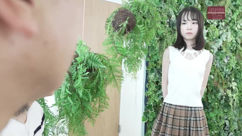 J Hentai Matings: Exhibition de culotte en mini-jupe me rend sauvage - je ne...