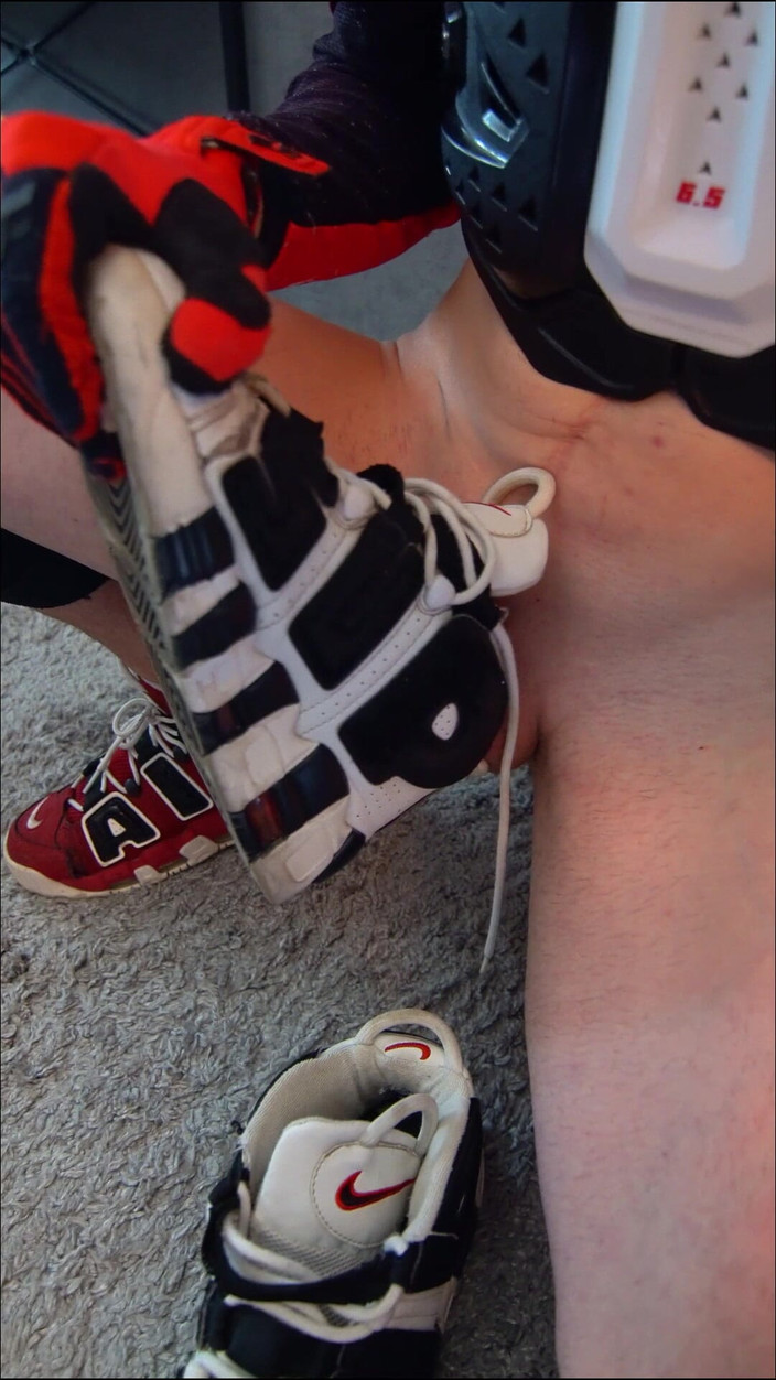 Sneakersmax98: En sevdiğim spor ayakkabılarımın içindeki yarak