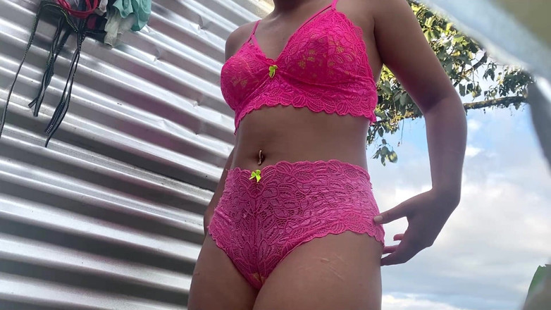 zendella usain: Kabinde sevimli külot