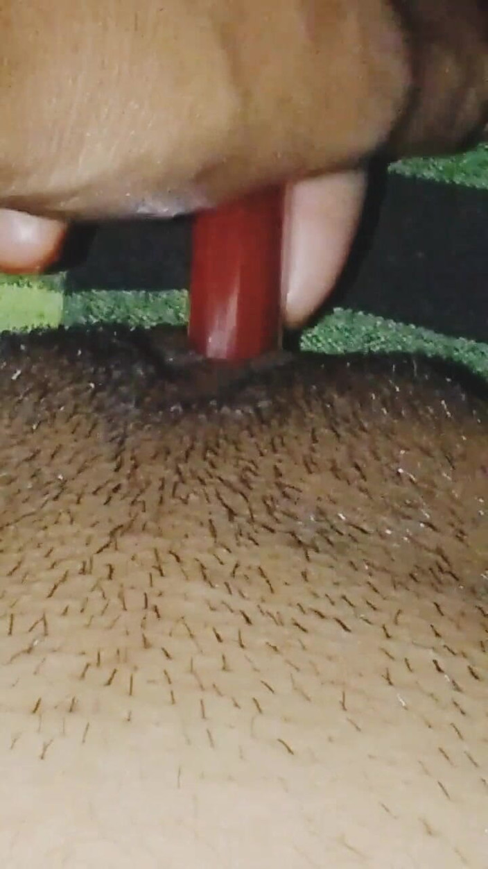 Sunny leonie: Desi studentessa universitaria scopa con la luce a gas. Video...