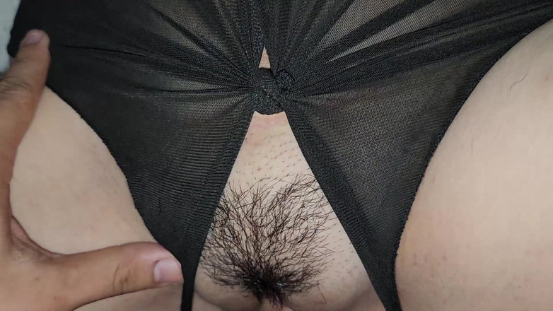 Wild fetish: 私たちはテレビを見てファックします