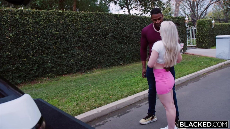 Blacked: Ennegrecida le encanta ser dominada por esa bbc
