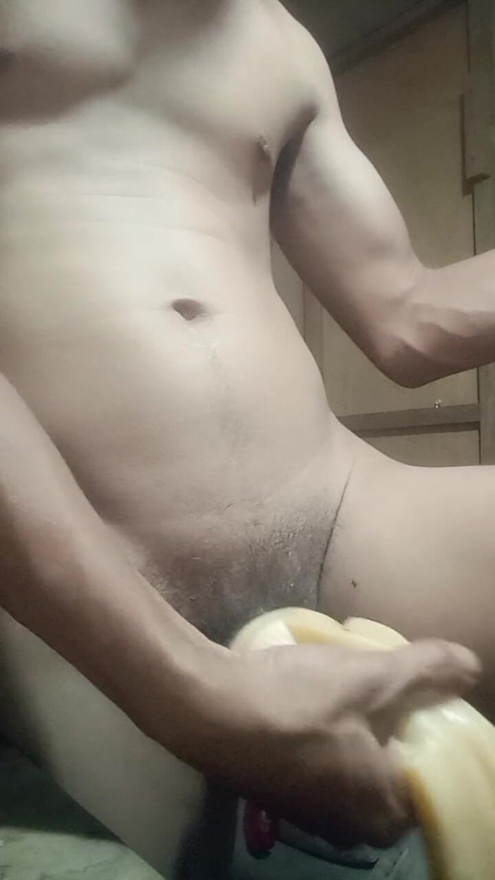 AdmHell: Sex zabawki Potężny człowiek