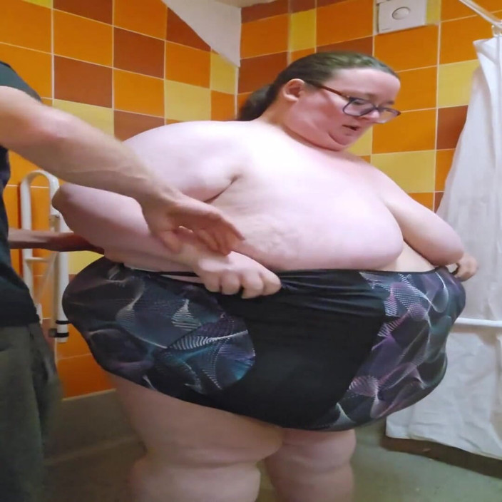 SSBBWLadyBrads: 水着試着