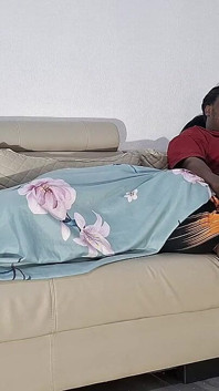 Я пососала большой хуй моего бывшего и засовала его в свою киску, пока не кончила оргазмом