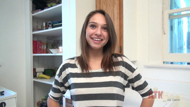 ATK Fans (Solo): 18yo Latina Sara Luv gets off in the kitchen
