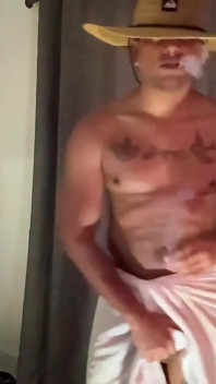 Sniffin Pelajaran, Gushing Precum dan Manhood Awak Dihancurkan