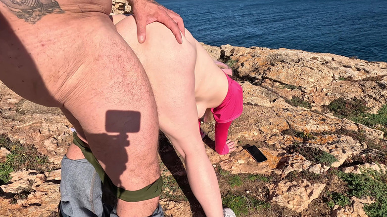 Mature Climax - 100% Mature Videos: Sexy Babe Loves a Hard Anal Fuck on the Beach