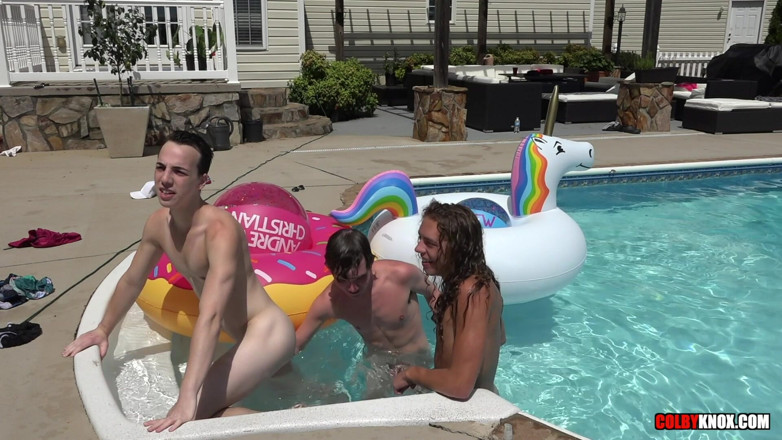 Colby Knox: Day Weekend Fuckfest -bareback- Part 1