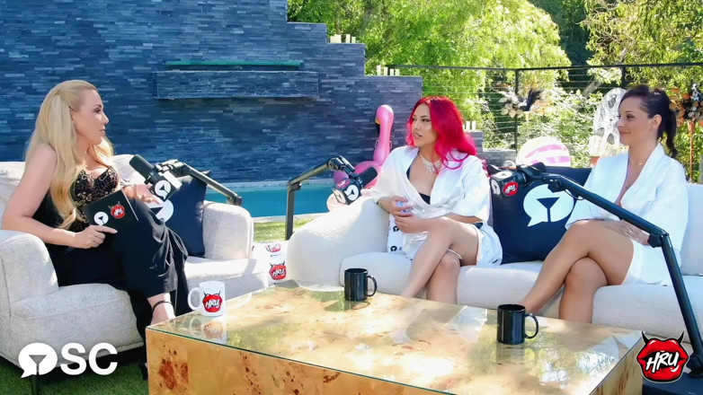 Holly Randall Productions: Kameralama işi: stripchat evinin içinde: kamera kızları gerçekten ne kadar...