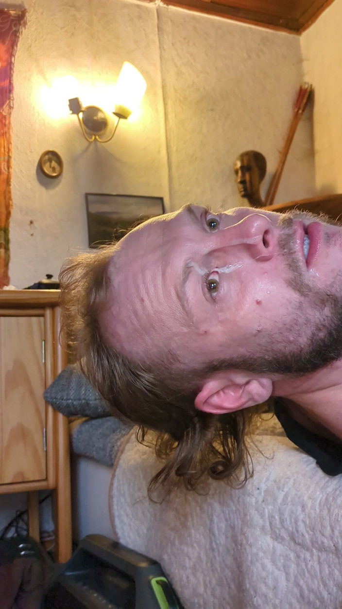 Deepthroat Madness: Messy spit intensive saliva play and deepthroating