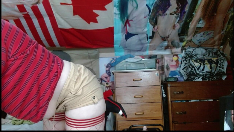CosmicJones88: Fat Sissy Jiggles and Dances