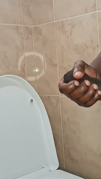 Quero Jogar Meu Esperma Na Cara Daquela Empregada Linda