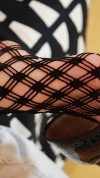 Elegante mesh e pompe lucide - provocante allentata