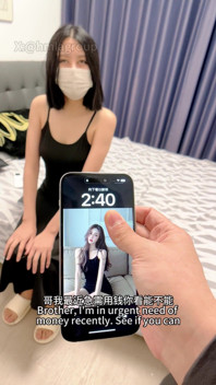 携帯電話リサイクルのスタッフは、もっと売るためには彼女がこれをしなければならないと評価しました。