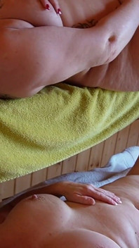 L’infusion Du Sauna S’intensifie