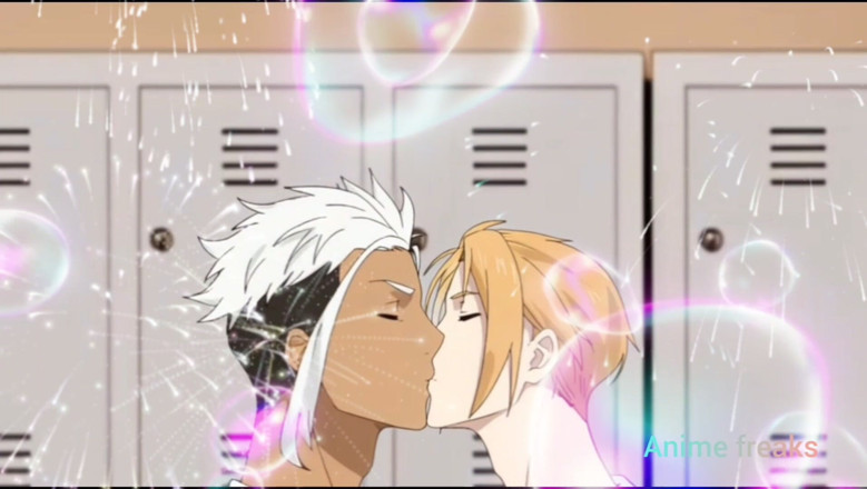 Anime freaks: Hetero-typen-verführung in der college-umkleidekabine teil 1