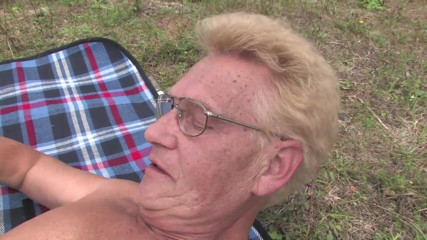 Porn Amazing: Vecchio e giovane tabù all'aperto culo e figa scopano con...