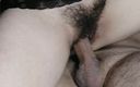 Hairy pussy girl: MiLF bollente cavalcando mio cazzo