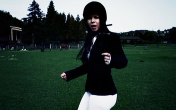 Lydia Privat: Berita Dari Kandang Menunggang Bahagian 2