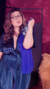 Try on Haul: Babydoll Dress! Vnadná MILFka v deep blue prádle! Arya Grander