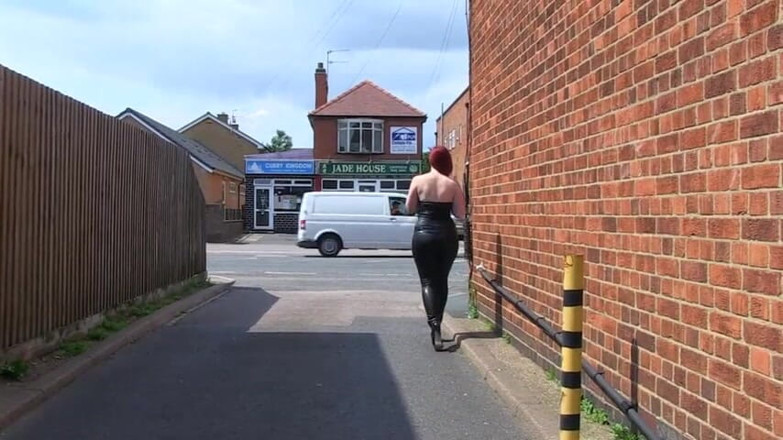 German amateur - 100% German hardcore videos: Big ass redhead babe pissing outdoors