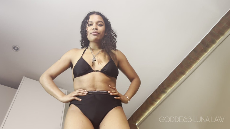 Goddess Luna Law: Ballbusting pov- Dominazione femminile ebano