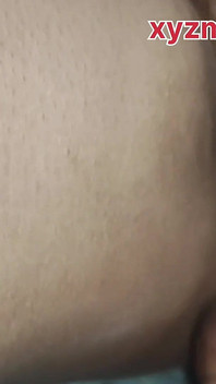 Parmağımı baldızın amına soktum ve sonra bıraktım