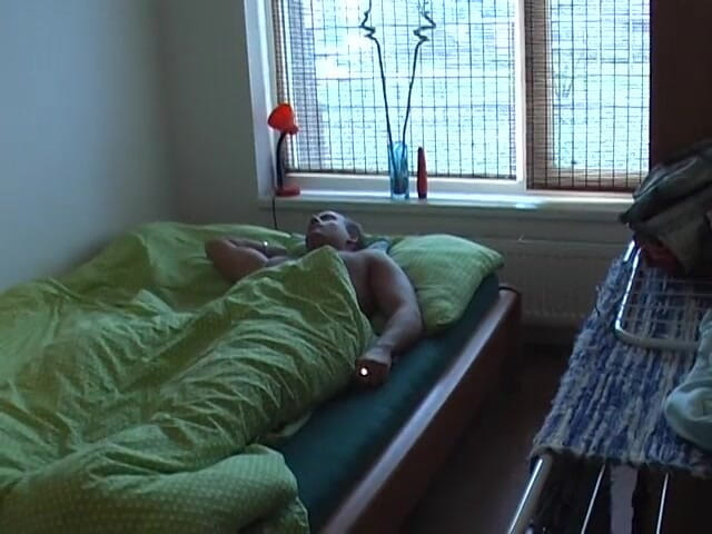 POV Orgasms: Joven rubia esposa follada en el coño y da mamada