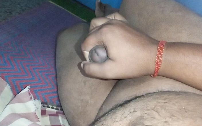 Sweet Indian cock: 我的妻子用抹油按摩我脱毛