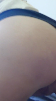 Culo Extendido Y Super Cerca Culo Guiñando Un Guiño Con Hablar Sucio Semen, Tocando Mi Culo Y Coño