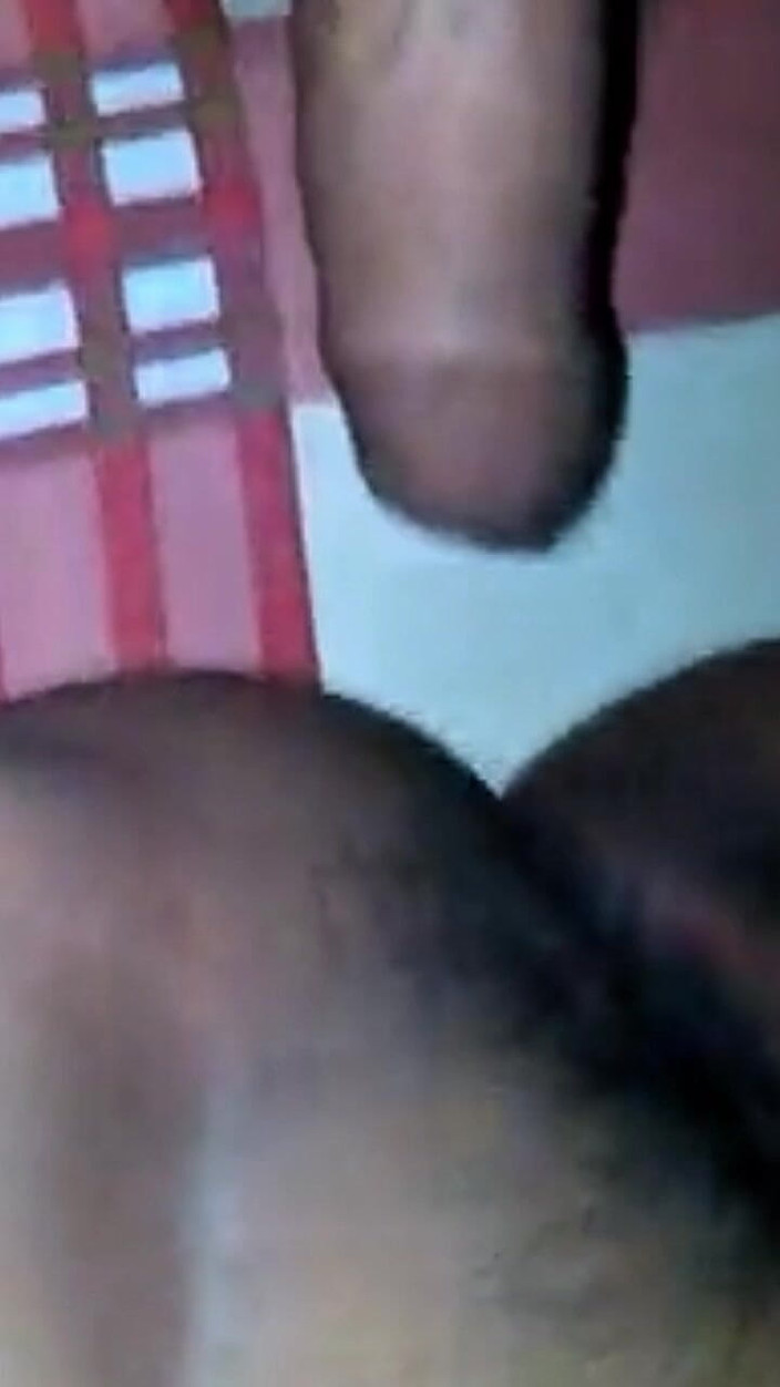 Novita_gemoy: Der geschmack der muschi einer Witwe